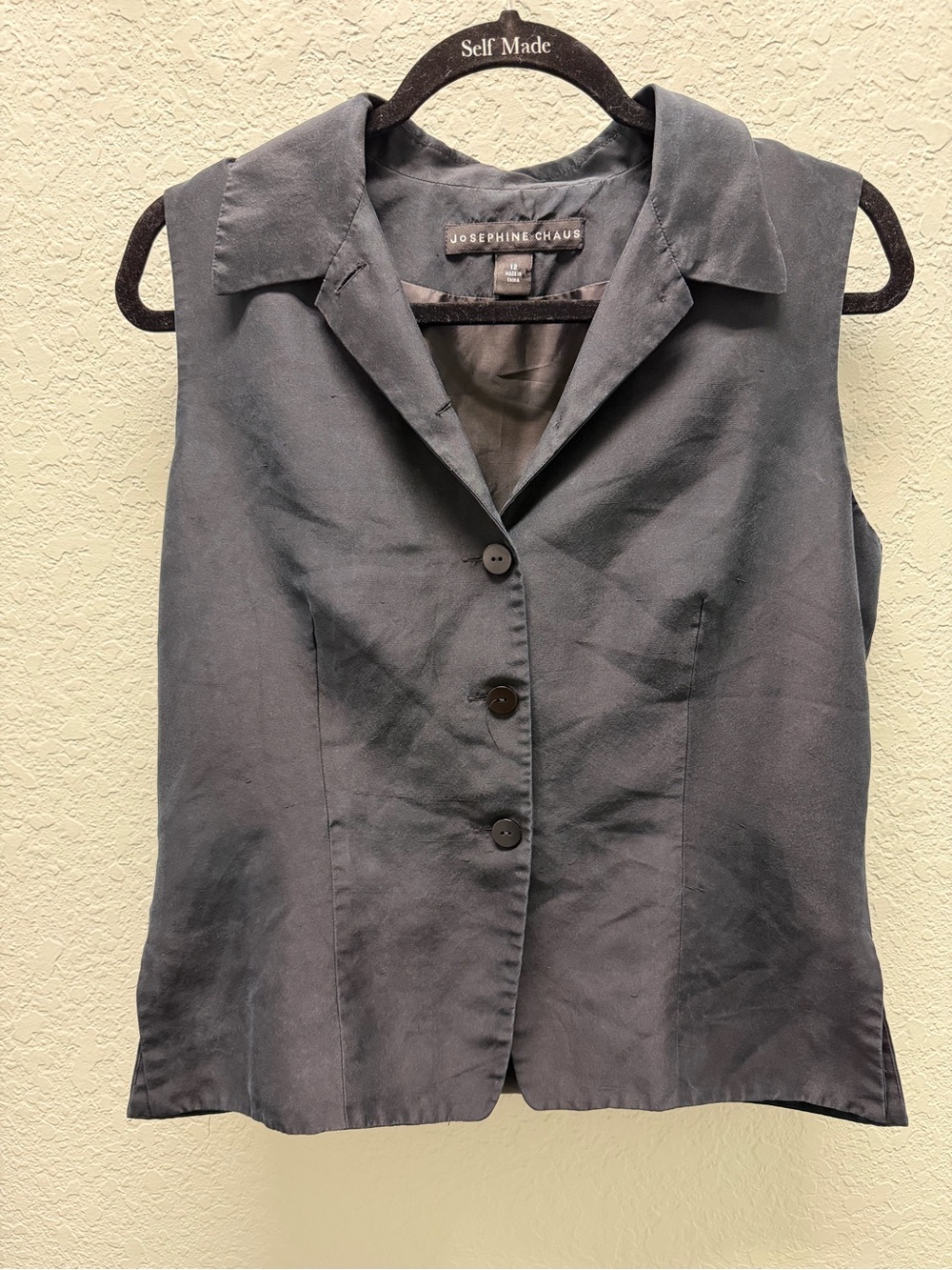 Josephine Chaus Slate Gray Sleeveless Button Front Blouse